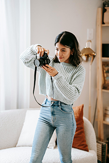 Photo montrant une photographe